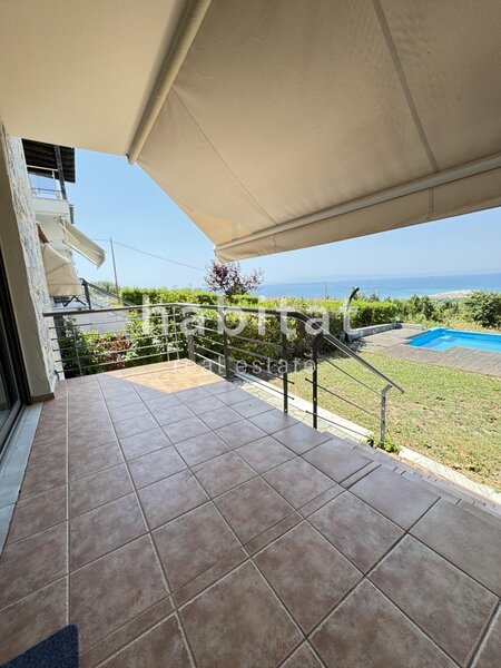 Possidi (Kassandra) Halkidiki (Grecia) casa tip maisonette cu 3 etaje 200m2